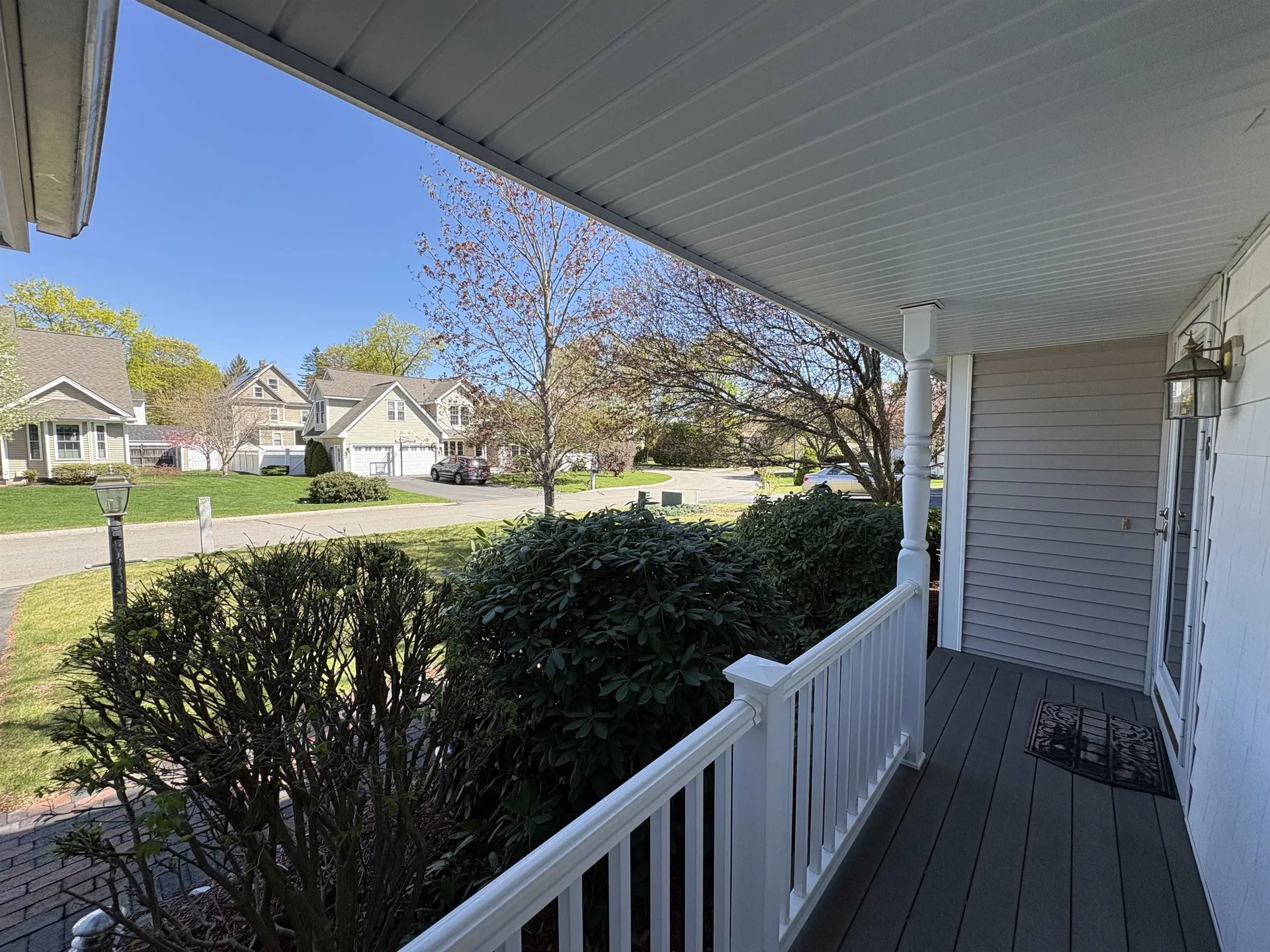 6 Smithfield Terrace Nashua NH 03064