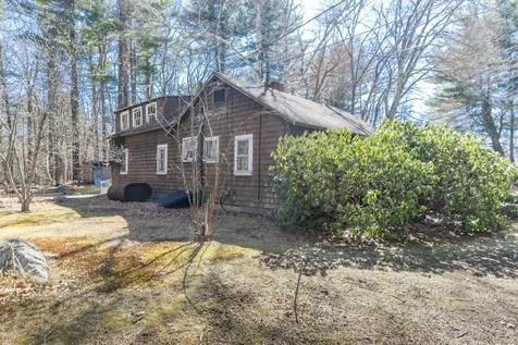 39 Mill Road North Hampton NH 03862