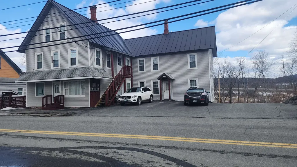 127 Hanover Street Lebanon NH 03766
