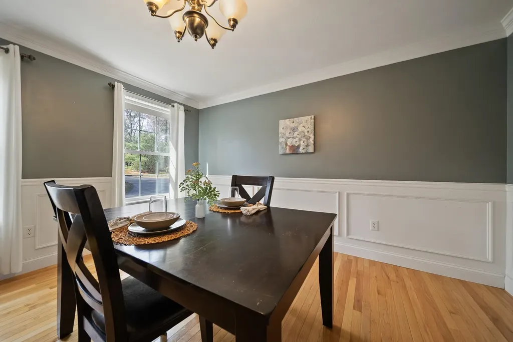 18 Wyman Lane Milford NH 03055
