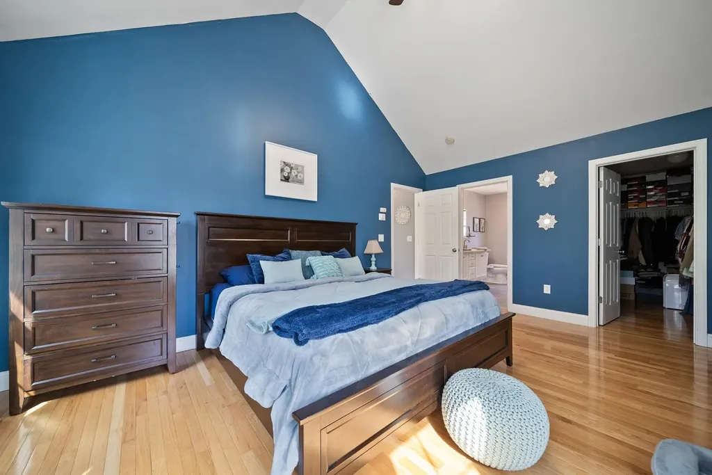 18 Wyman Lane Milford NH 03055