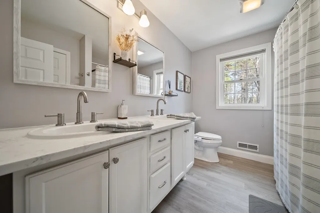 18 Wyman Lane Milford NH 03055