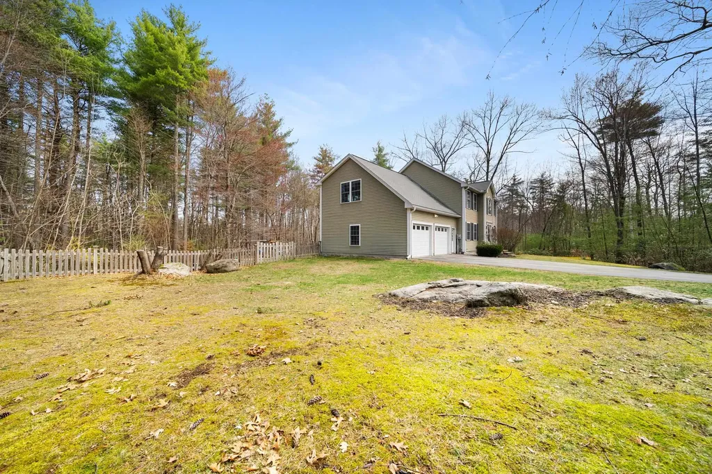 18 Wyman Lane Milford NH 03055
