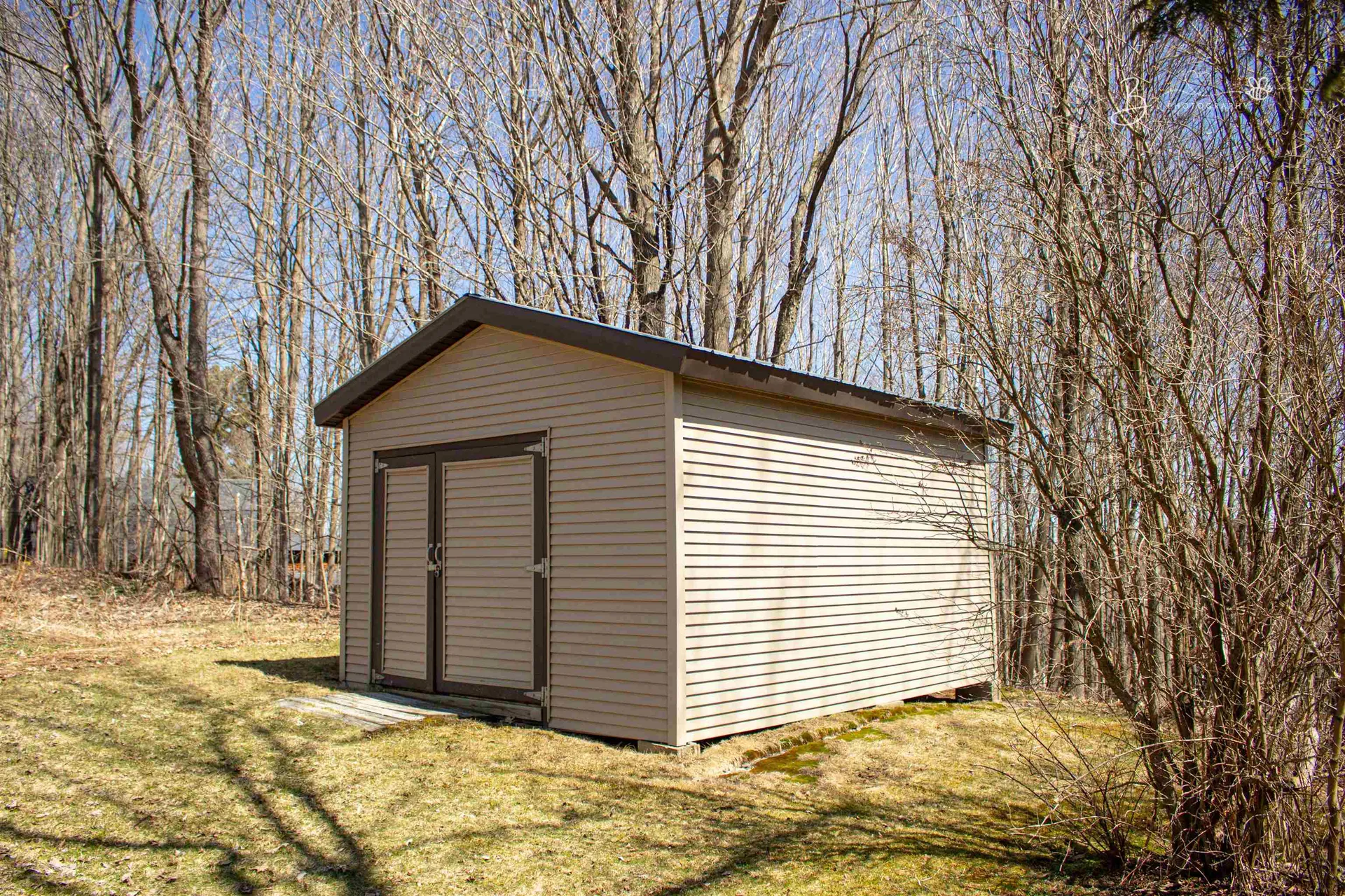 1387 Vt Route 101 Troy VT 05859