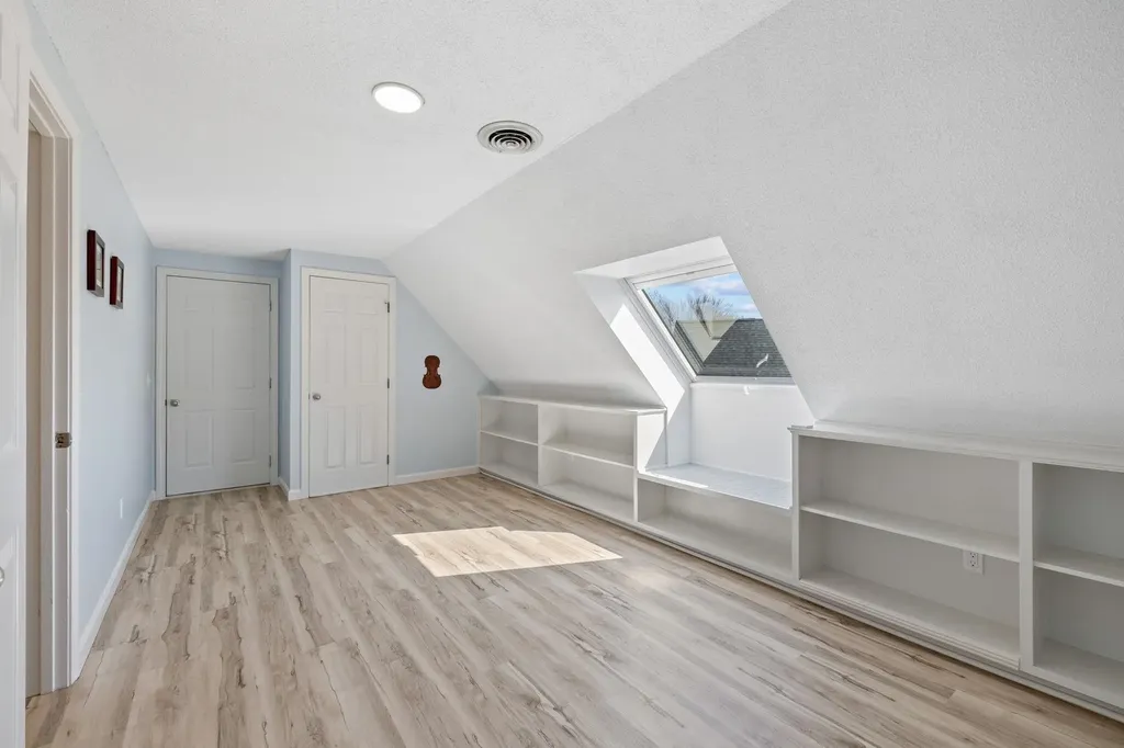 17 Skyview Circle Keene NH 03431