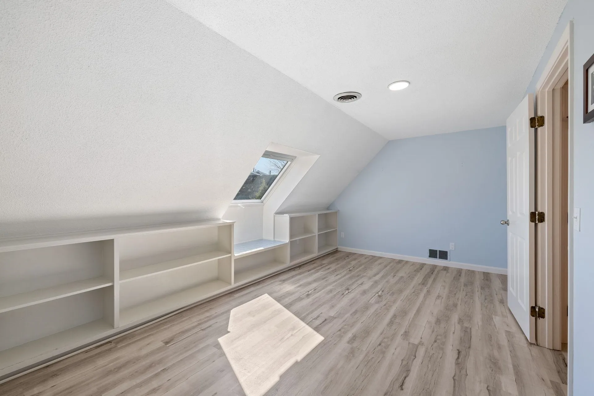 17 Skyview Circle Keene NH 03431