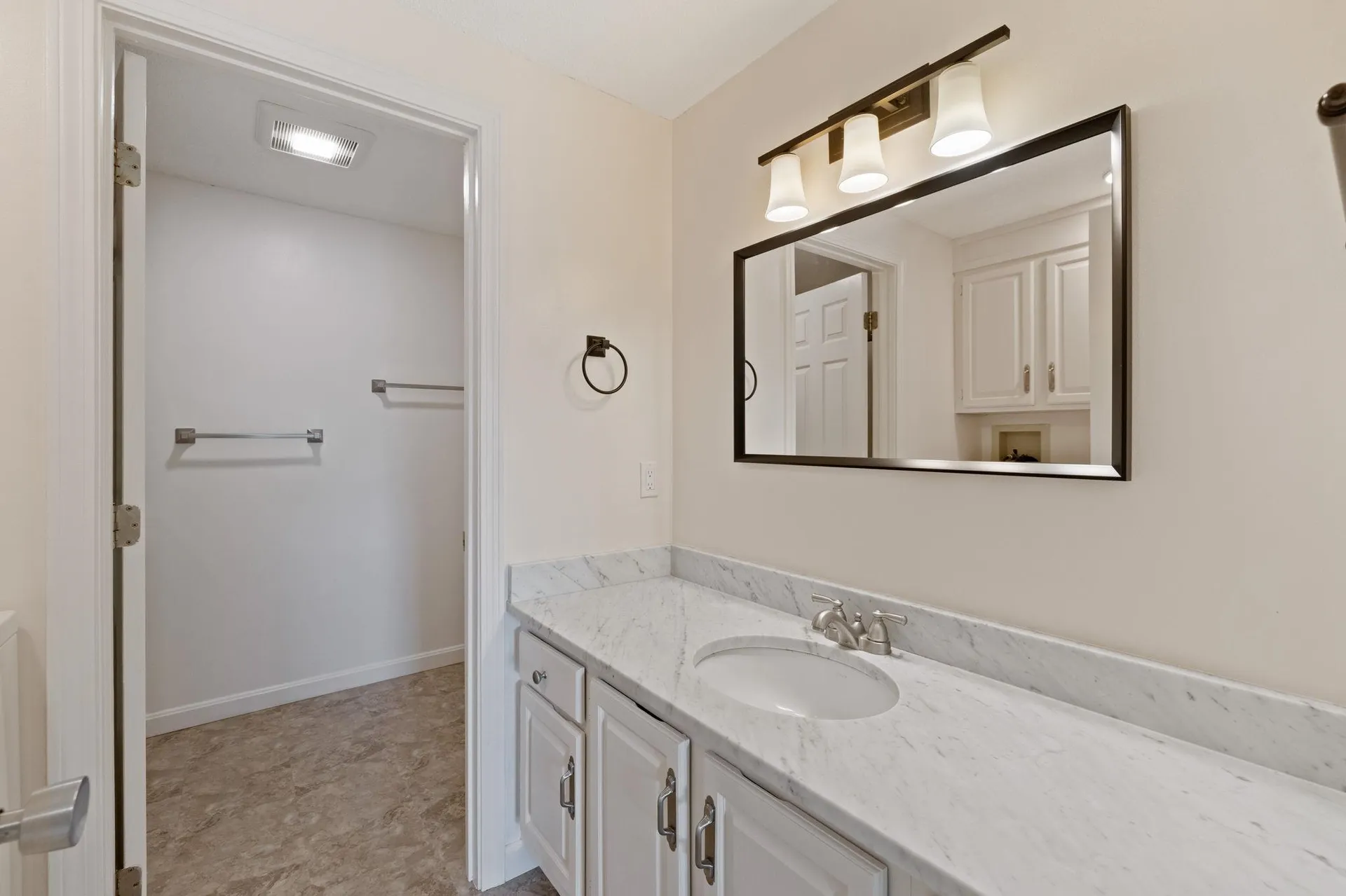 17 Skyview Circle Keene NH 03431