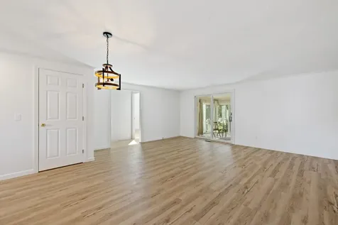 17 Skyview Circle Keene NH 03431