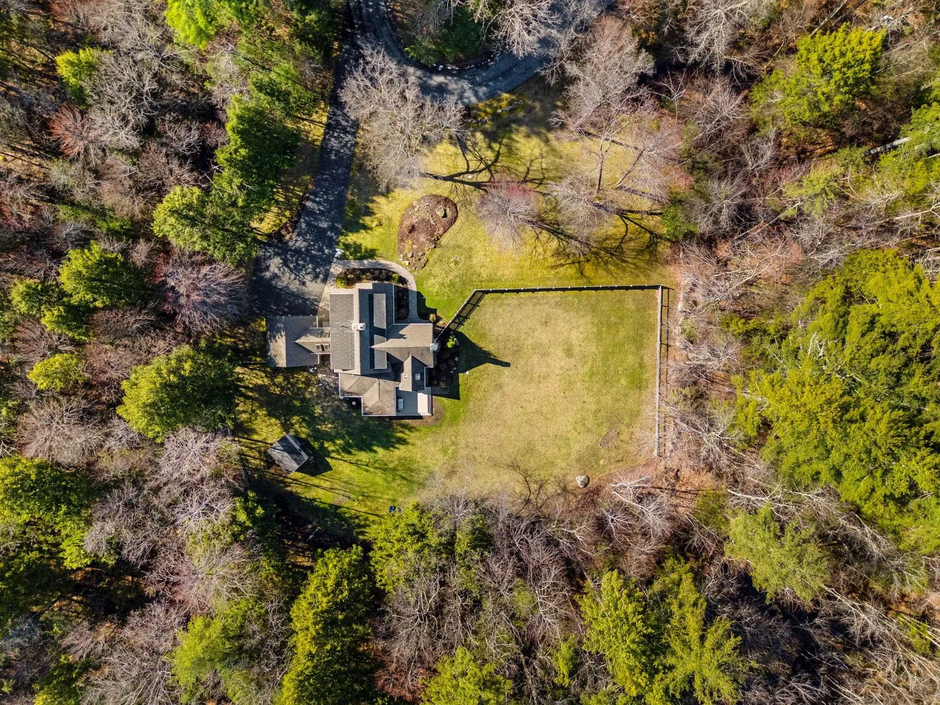 11 Shadow Lane Amherst NH 03031