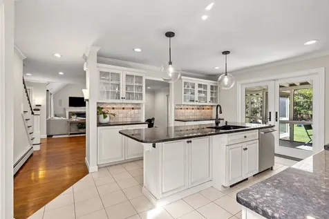 11 Shadow Lane Amherst NH 03031