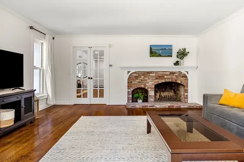 11 Shadow Lane Amherst NH 03031