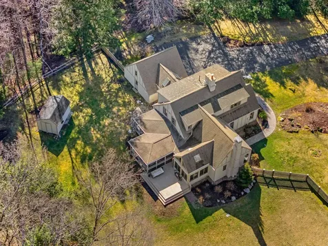 11 Shadow Lane Amherst NH 03031