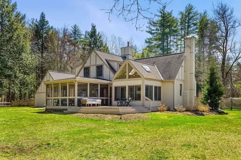 11 Shadow Lane Amherst NH 03031