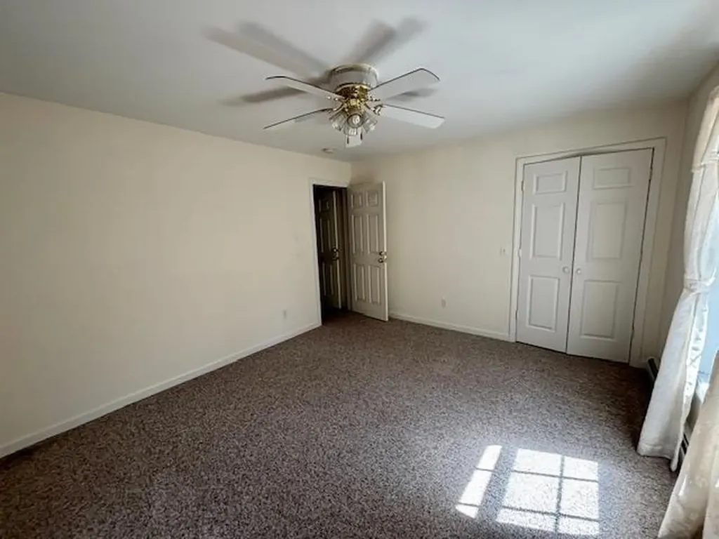 31 Sunshine Avenue Newport NH 03773