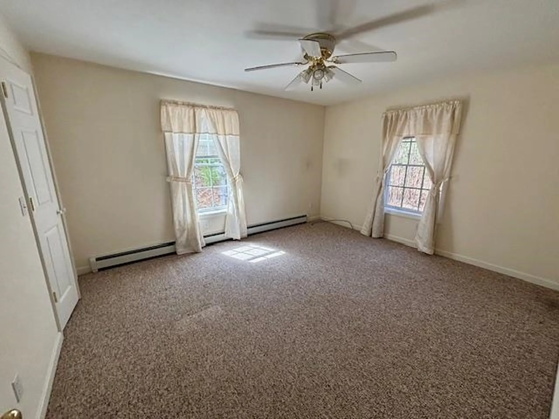 31 Sunshine Avenue Newport NH 03773