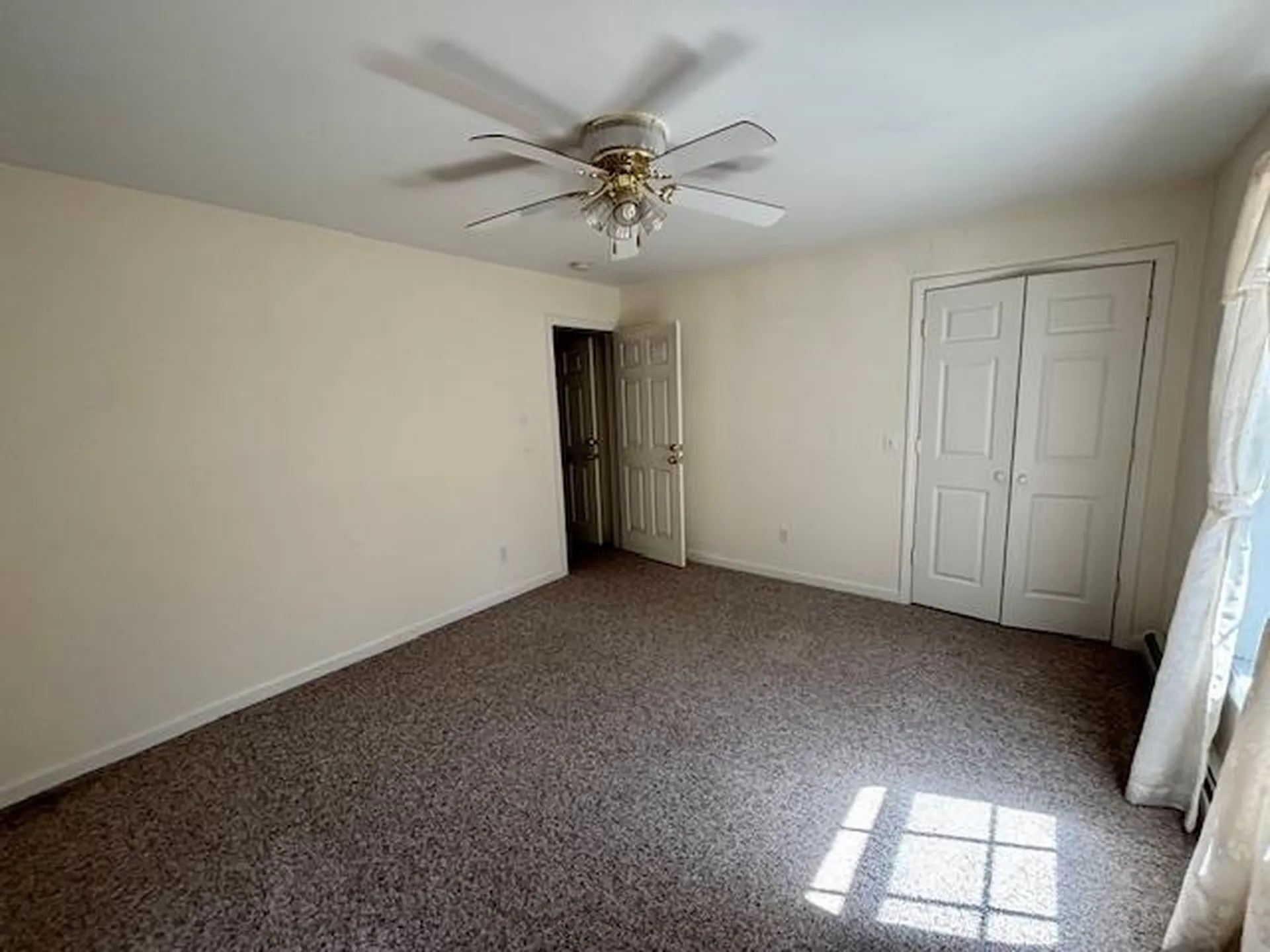 31 Sunshine Avenue Newport NH 03773