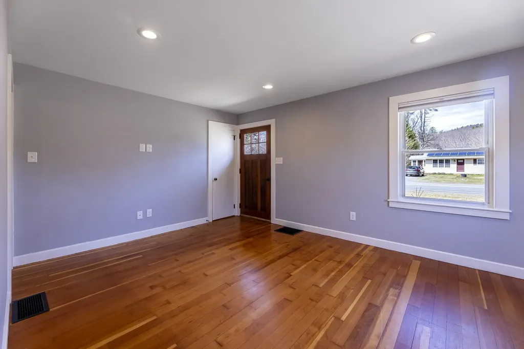 87 Greensboro Road Hanover NH 03755