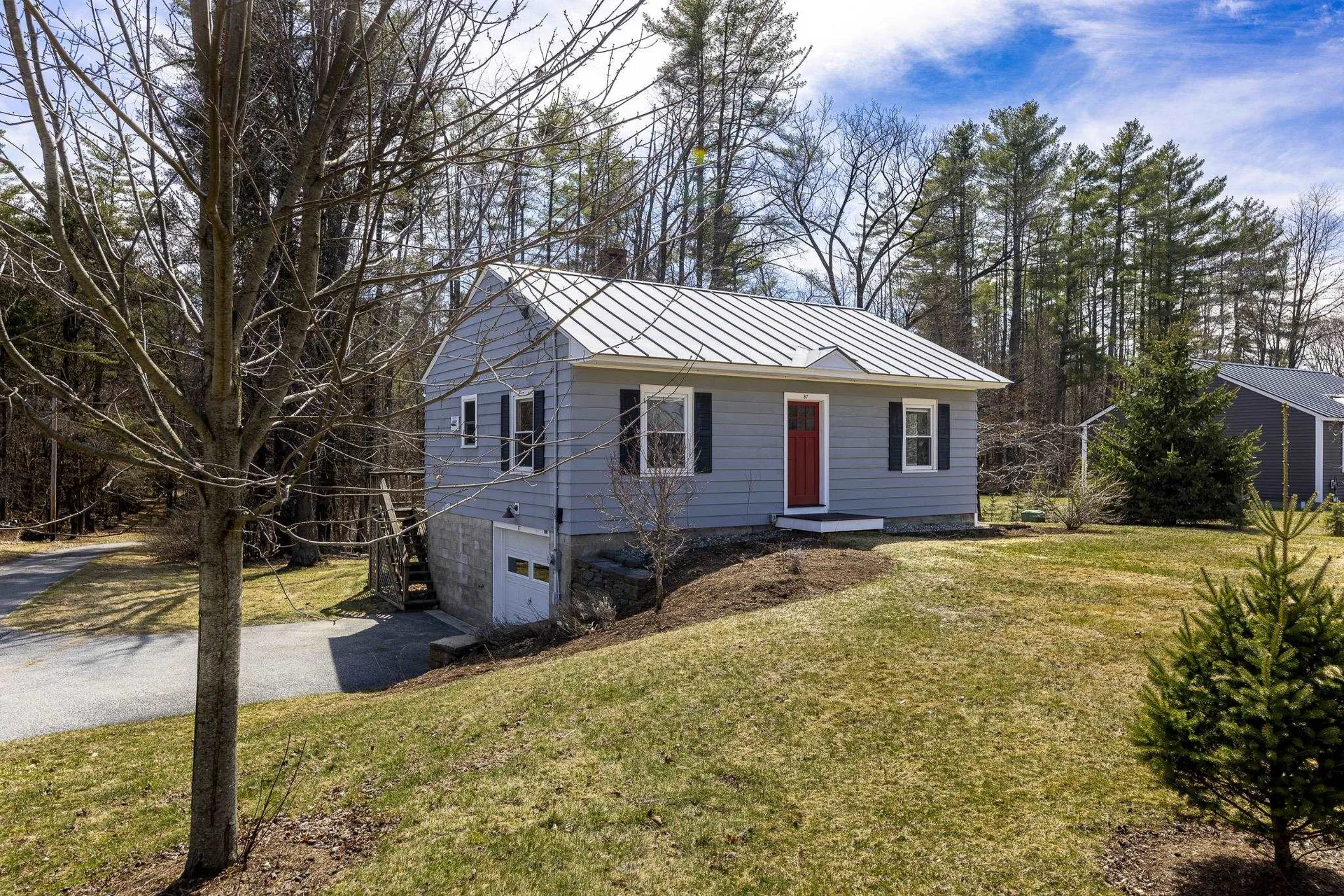 87 Greensboro Road Hanover NH 03755