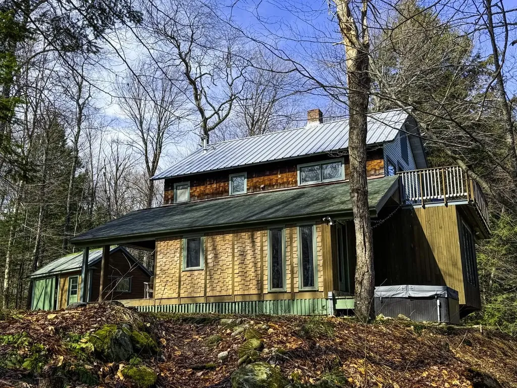 53 Rocky Road Warren VT 05674