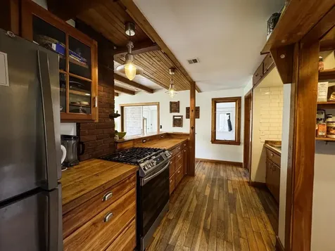 53 Rocky Road Warren VT 05674
