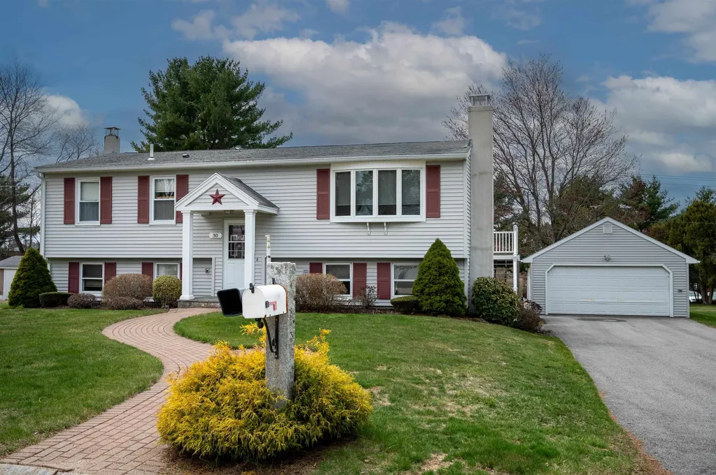 30 Davis Road Portsmouth NH 03801