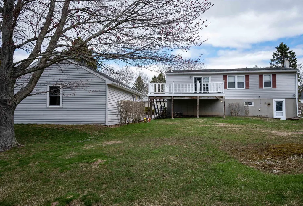 30 Davis Road Portsmouth NH 03801
