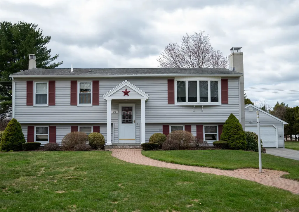 30 Davis Road Portsmouth NH 03801