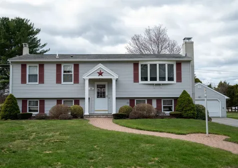 30 Davis Road Portsmouth NH 03801