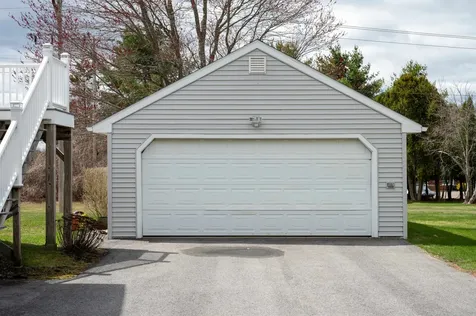 30 Davis Road Portsmouth NH 03801