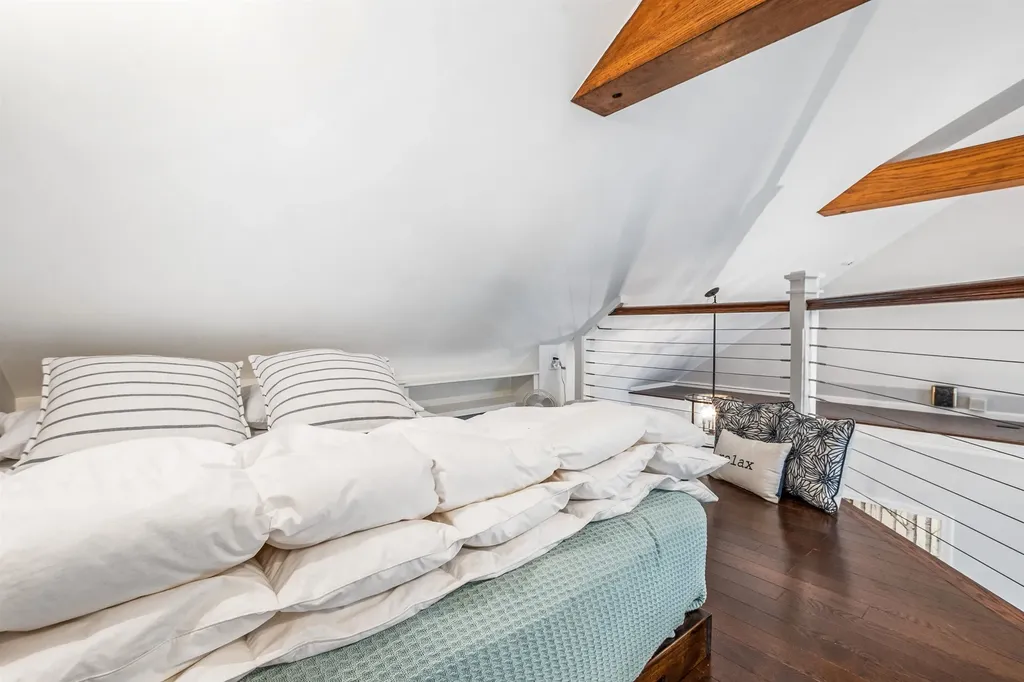 136 Bowles Road Newbury NH 03255