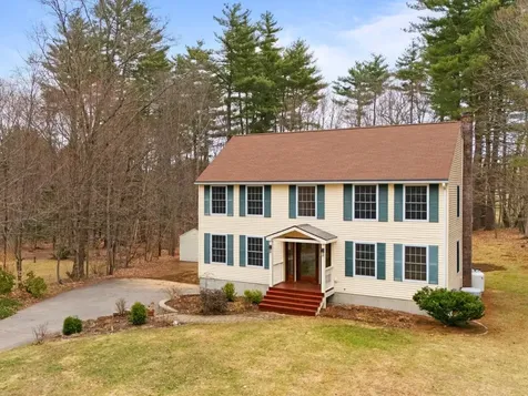 10 Johnson Drive Newmarket NH 03857