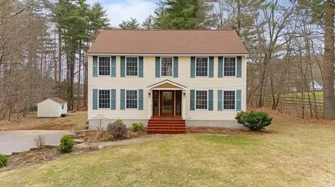 10 Johnson Drive Newmarket NH 03857