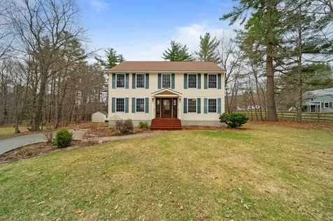 10 Johnson Drive Newmarket NH 03857