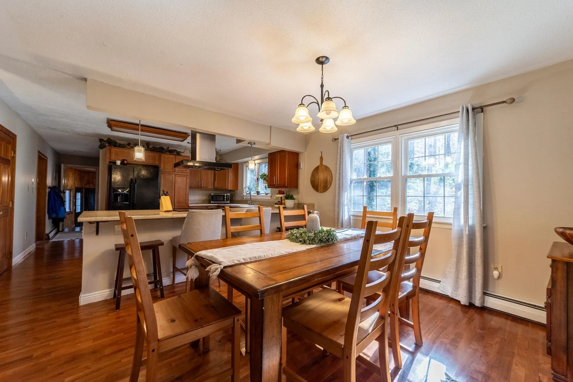 28 Hob Nob Lane Holderness NH 03245