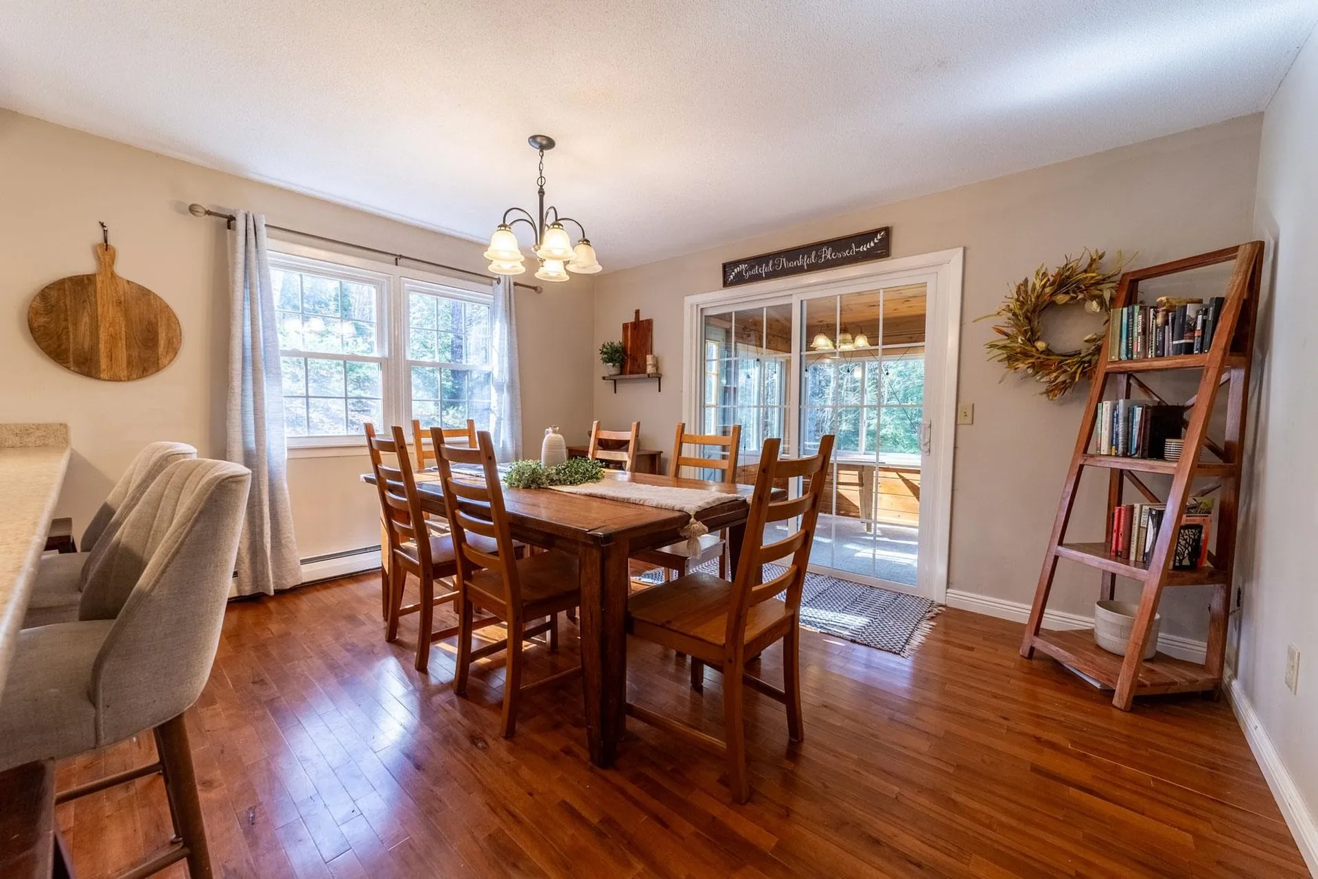 28 Hob Nob Lane Holderness NH 03245