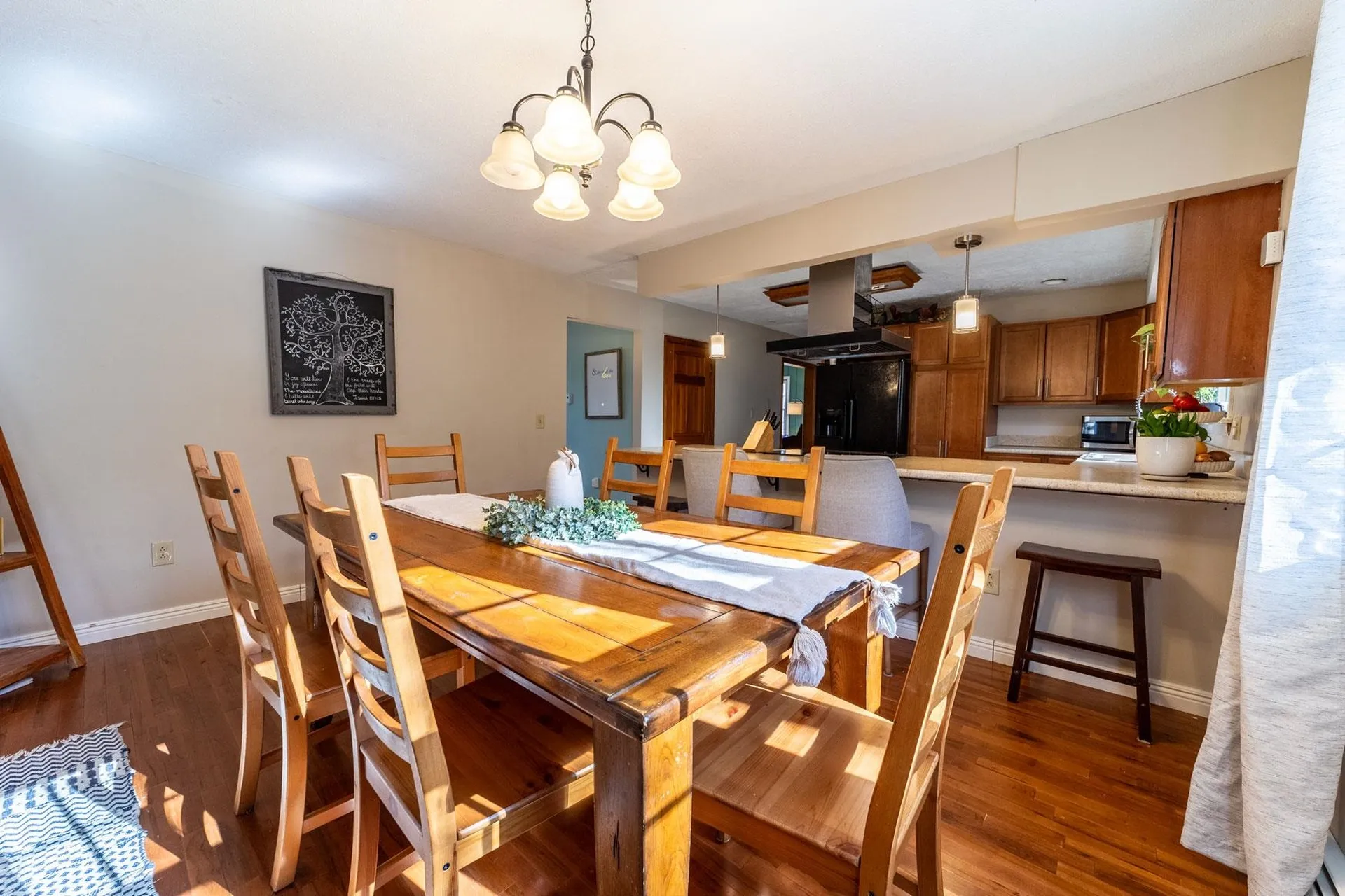 28 Hob Nob Lane Holderness NH 03245