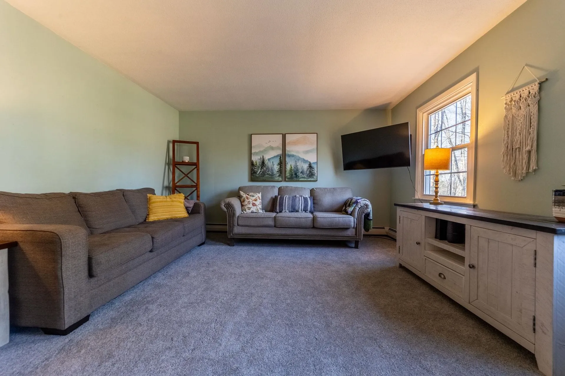 28 Hob Nob Lane Holderness NH 03245