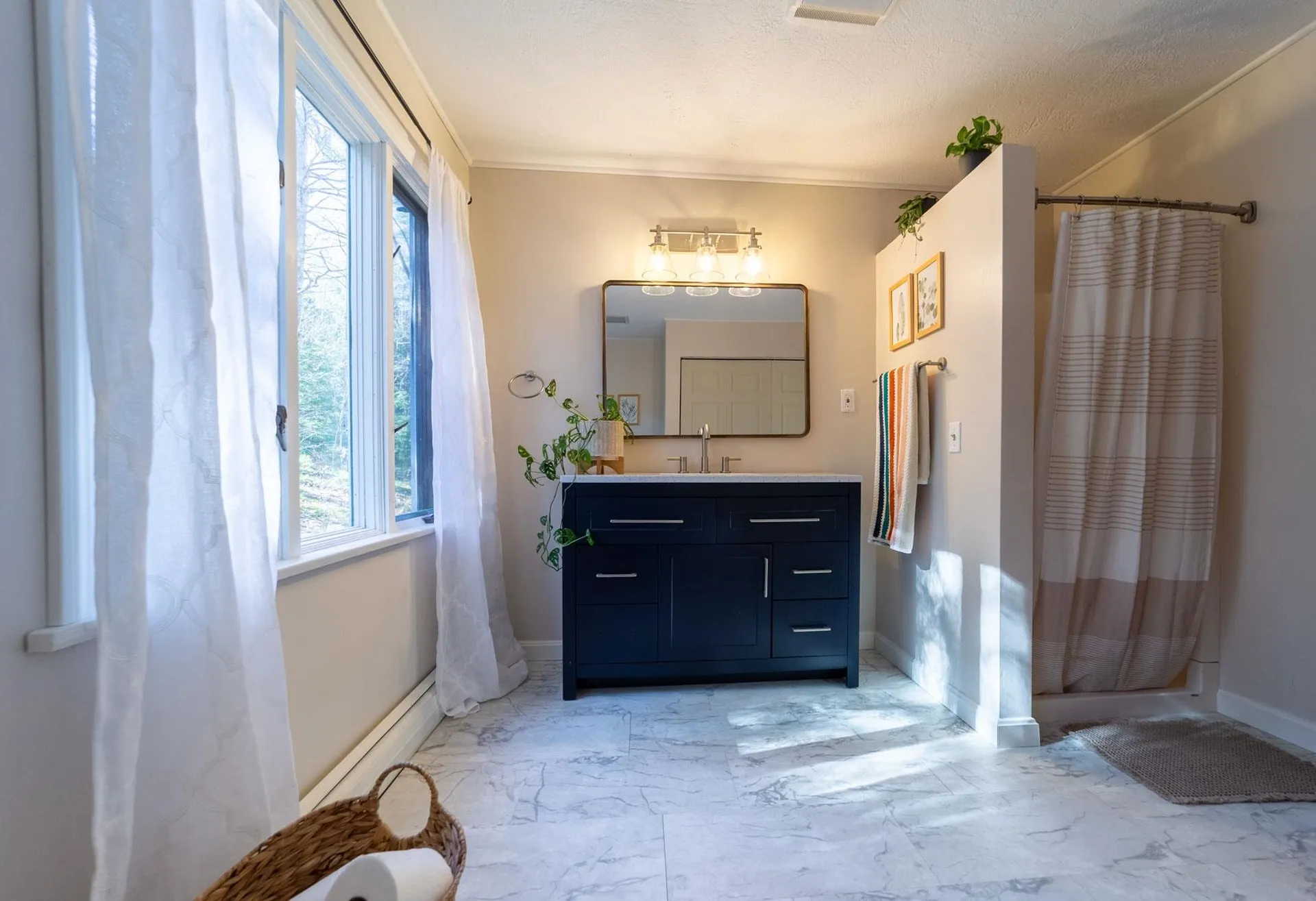 28 Hob Nob Lane Holderness NH 03245