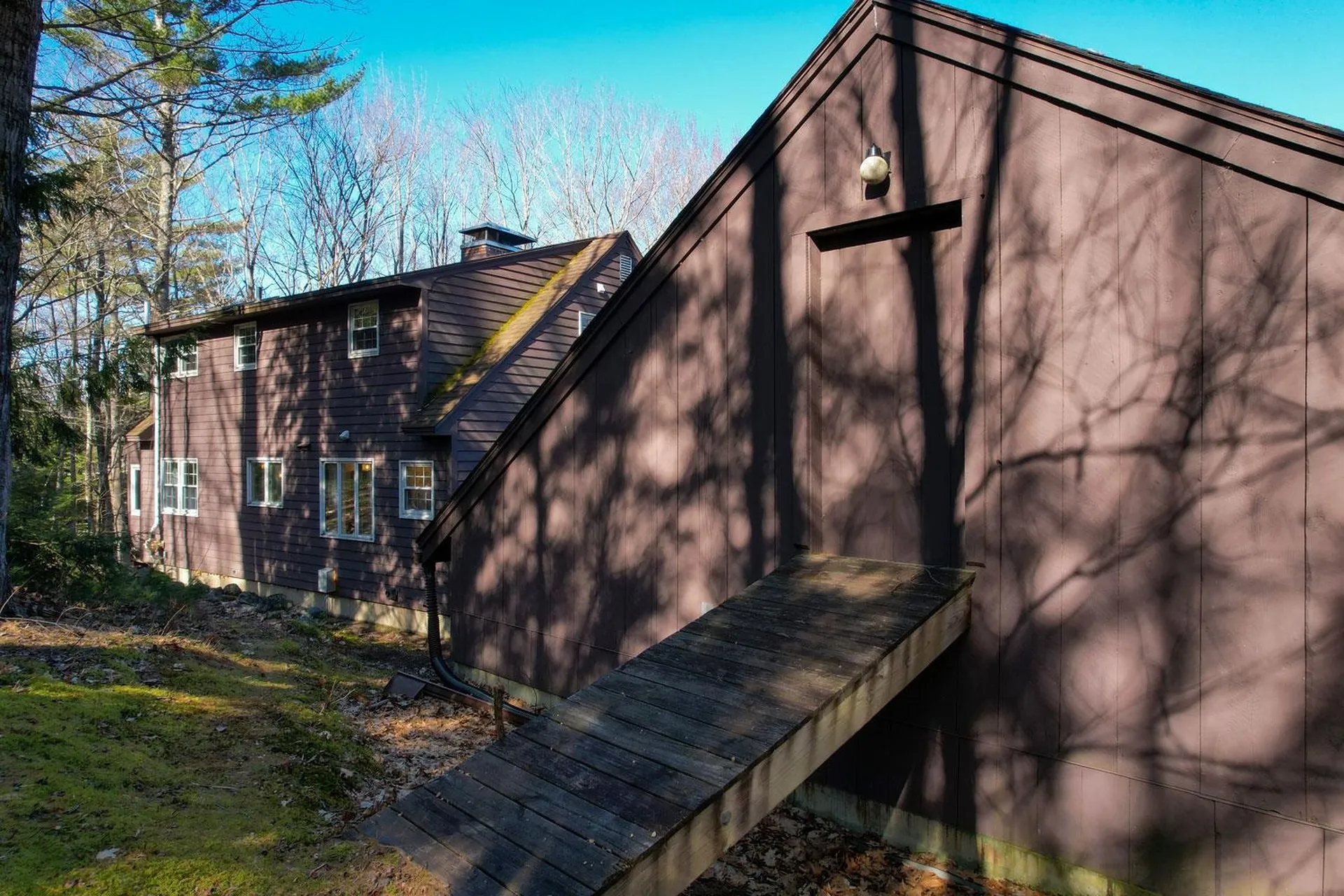 28 Hob Nob Lane Holderness NH 03245