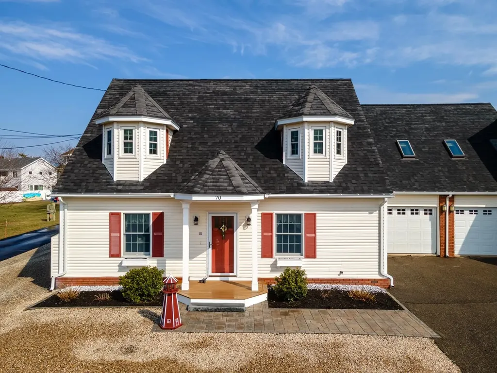 70 Glade Path Hampton NH 03842