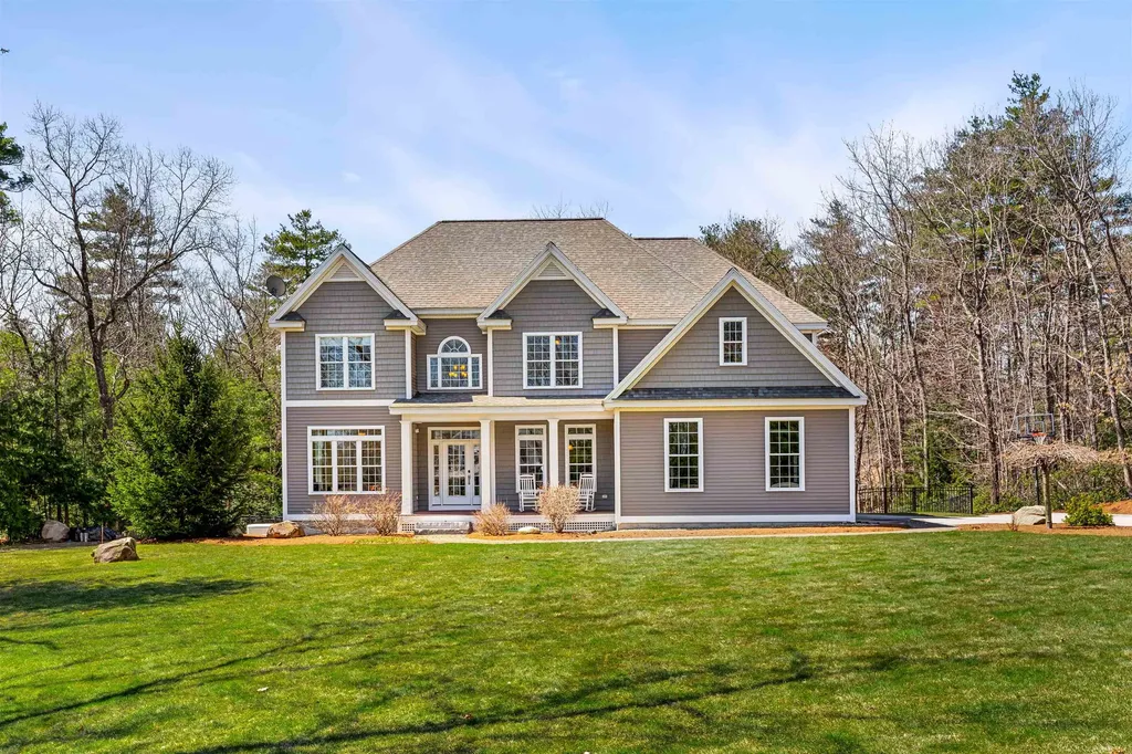 27 Wildwood Drive Brookline NH 03033