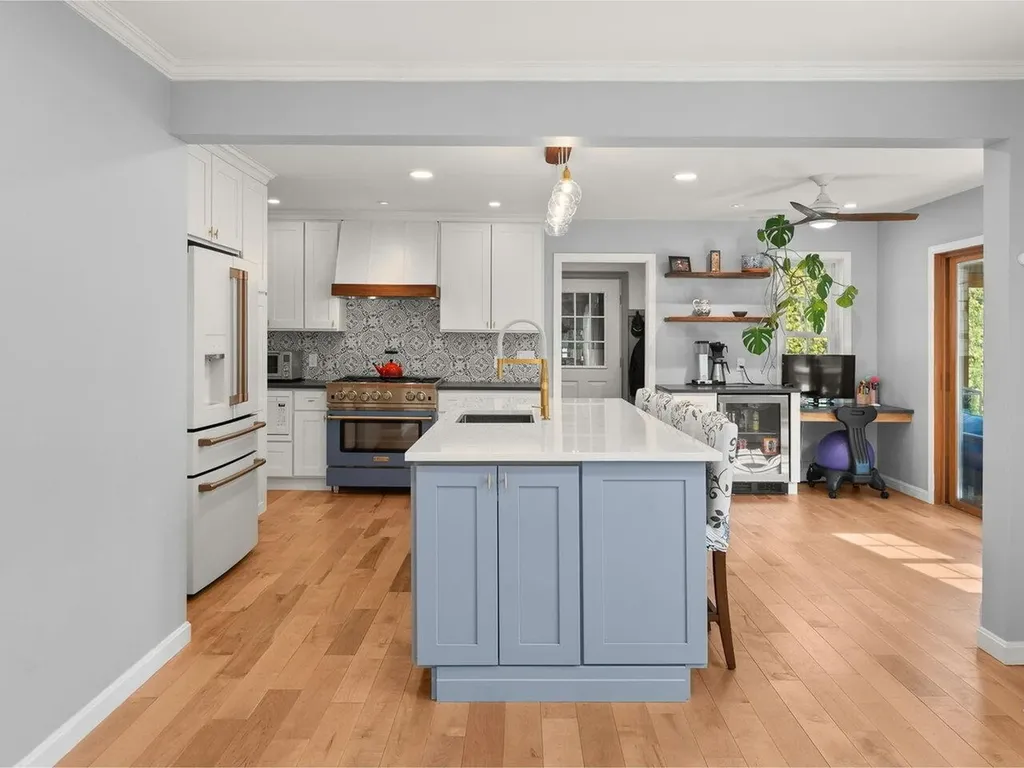 111 Littlefield Drive Shelburne VT 05482