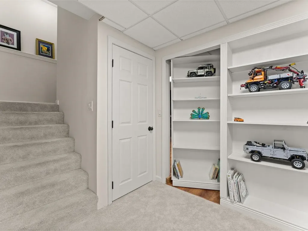 111 Littlefield Drive Shelburne VT 05482