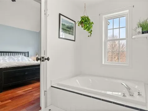 111 Littlefield Drive Shelburne VT 05482