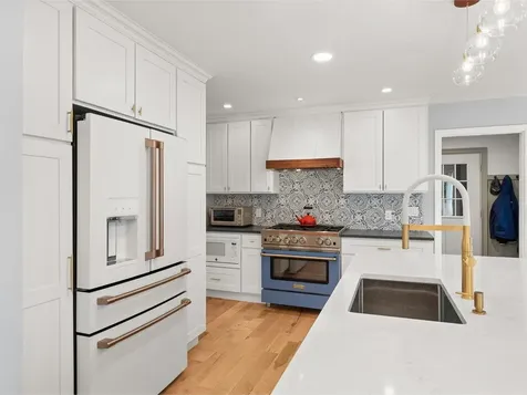 111 Littlefield Drive Shelburne VT 05482