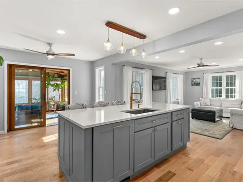 111 Littlefield Drive Shelburne VT 05482