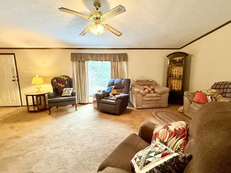 119 Old Tavern Road Weston VT 05161