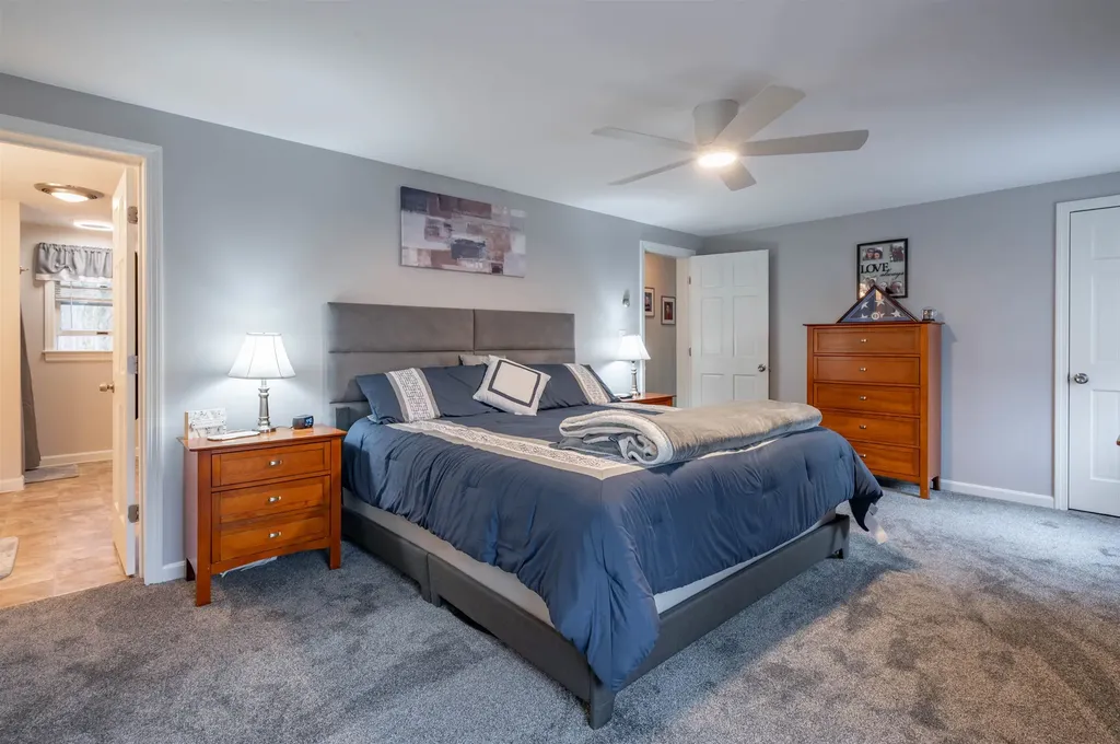 5 Partridge Lane Londonderry NH 03053