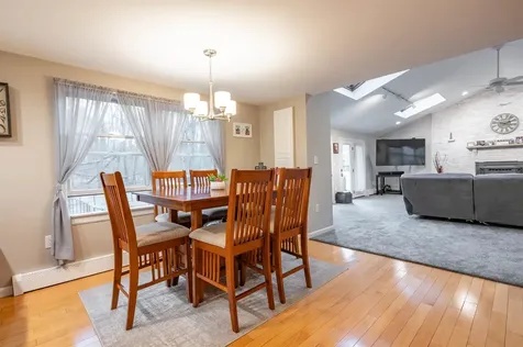 5 Partridge Lane Londonderry NH 03053