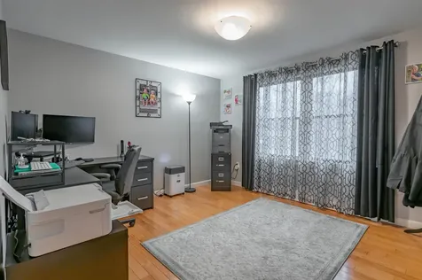 5 Partridge Lane Londonderry NH 03053